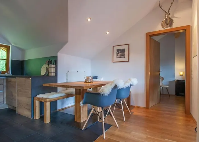 Christina 7 By Smr - Close To Gondola And ラウリス